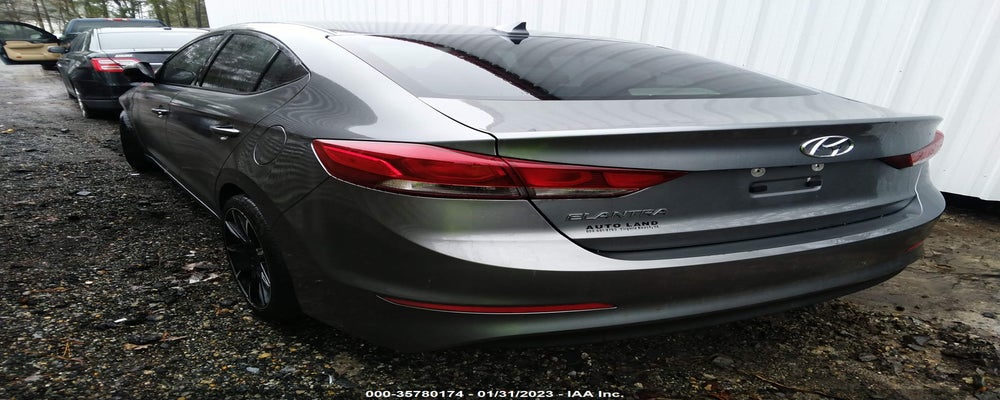 KMHD84LF3HU429845 2017 HYUNDAI ELANTRA photo no. 3