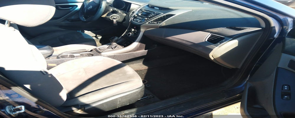 5NPDH4AE3GH704783 2016 HYUNDAI ELANTRA photo no. 5