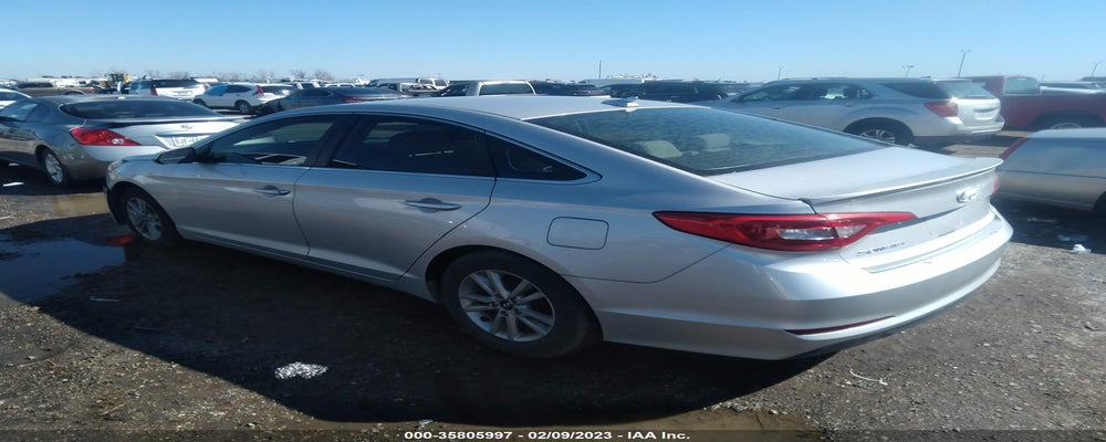 5NPE24AF8FH233565 2015 HYUNDAI SONATA photo no. 3