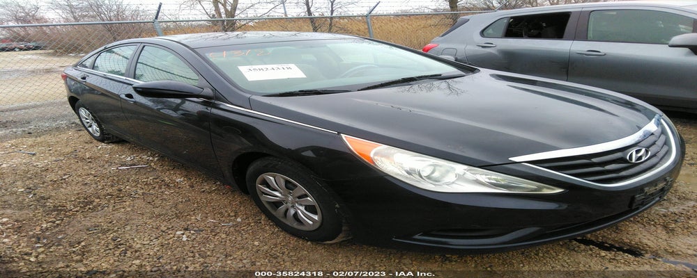 5NPEB4AC3BH095921 2011 HYUNDAI SONATA photo no. 1