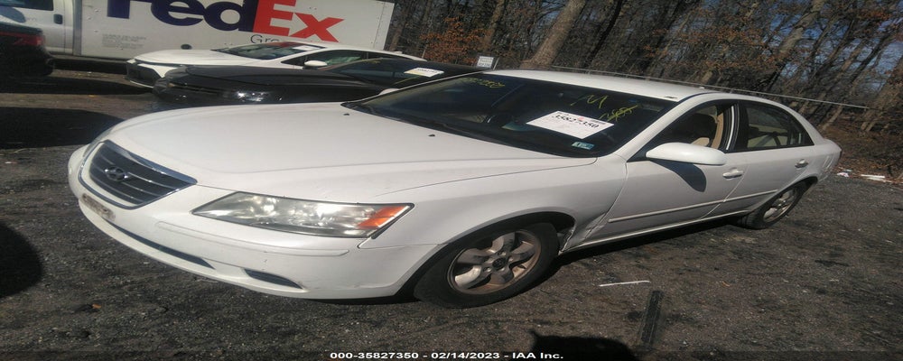 5NPET4AC2AH621483 2010 HYUNDAI SONATA photo no. 2