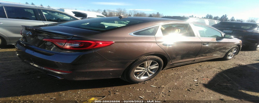 5NPE24AF8HH470141 2017 HYUNDAI SONATA photo no. 4