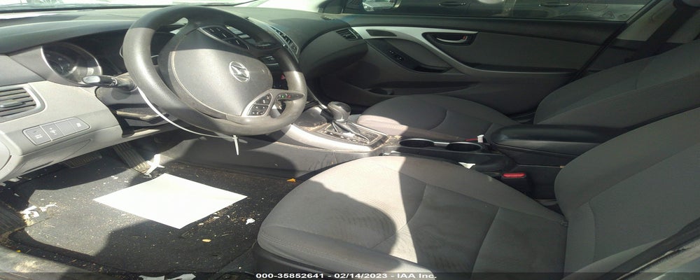 5NPDH4AE6FH605986 2015 HYUNDAI ELANTRA photo no. 5