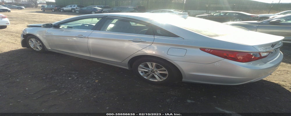 5NPEB4AC1BH171300 2011 HYUNDAI SONATA photo no. 3