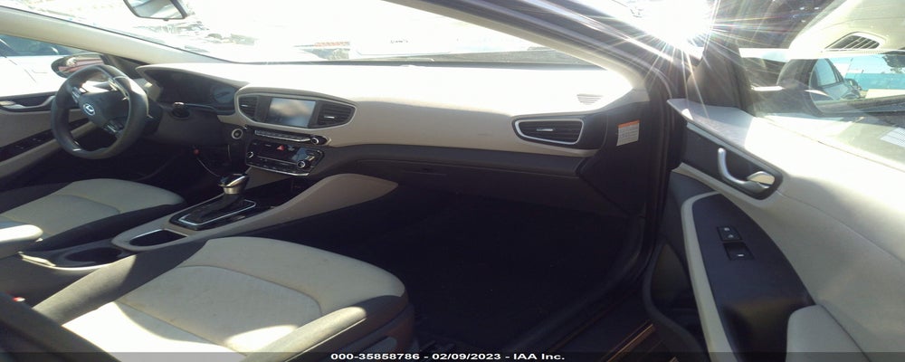 KMHC65LC2HU027506 2017 HYUNDAI IONIQ HYBRID photo no. 5