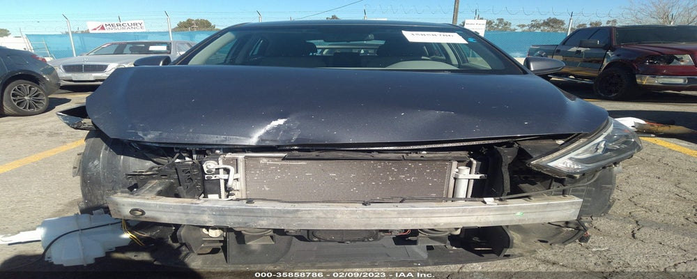 KMHC65LC2HU027506 2017 HYUNDAI IONIQ HYBRID photo no. 6