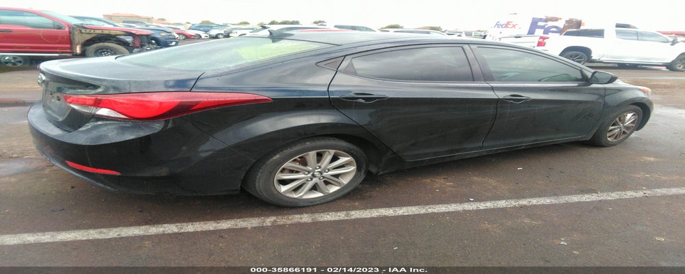 5NPDH4AE3FH636984 2015 HYUNDAI ELANTRA photo no. 4