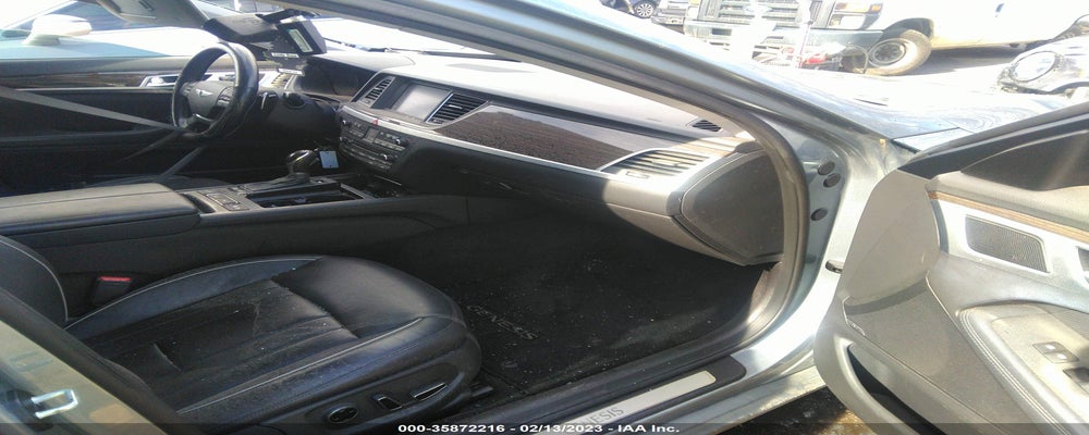 KMHGN4JE9FU073821 2015 HYUNDAI GENESIS photo no. 5