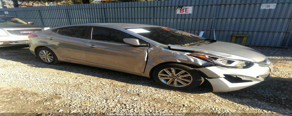 KMHDH4AE7FU223435 2015 HYUNDAI ELANTRA photo no. 5