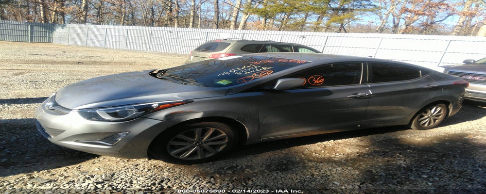 KMHDH4AE7FU223435 2015 HYUNDAI ELANTRA photo no. 2