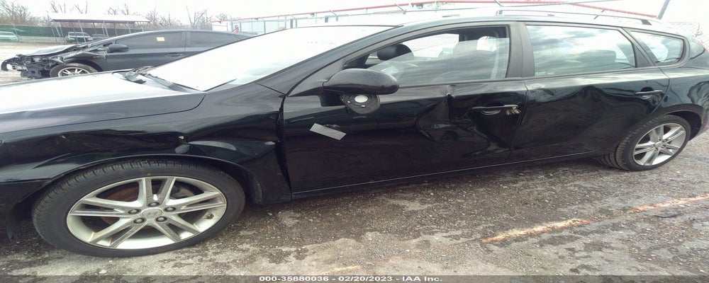 KMHDC8AE7BU093804 2011 HYUNDAI ELANTRA TOURING photo no. 6