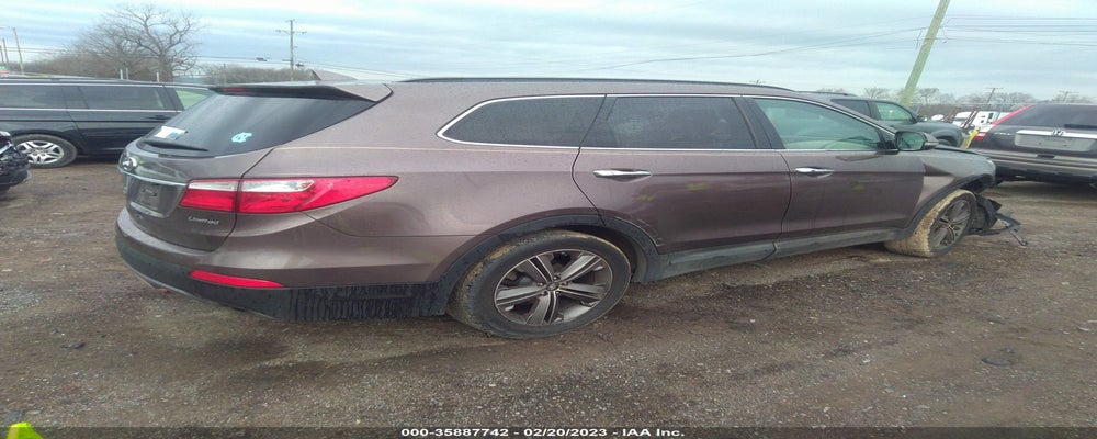 KM8SR4HF0DU010441 2013 HYUNDAI SANTA FE photo no. 4