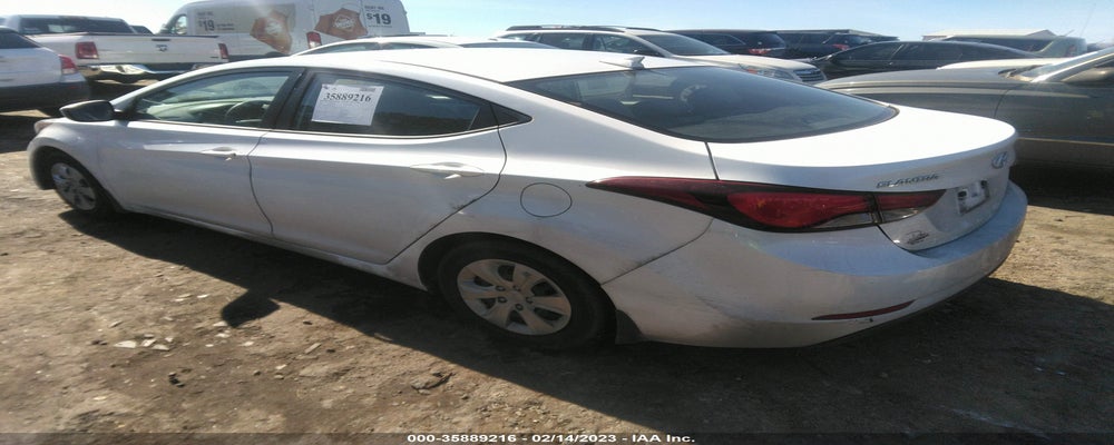 5NPDH4AE2GH733269 2016 HYUNDAI ELANTRA photo no. 3