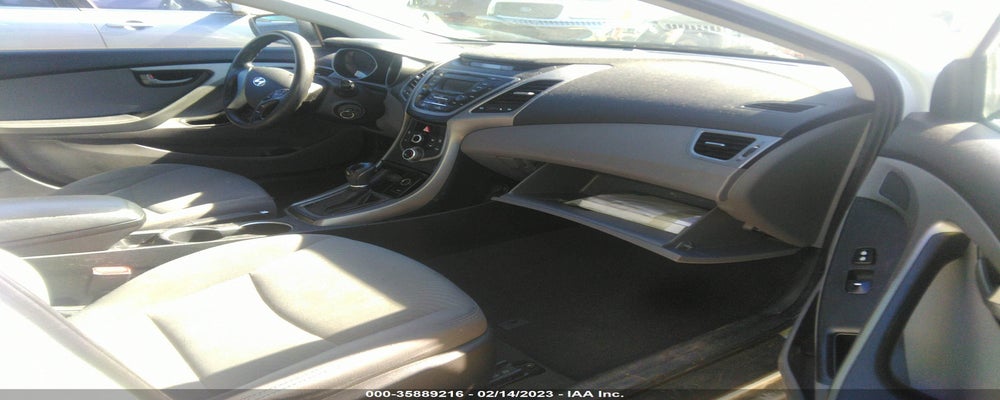 5NPDH4AE2GH733269 2016 HYUNDAI ELANTRA photo no. 5