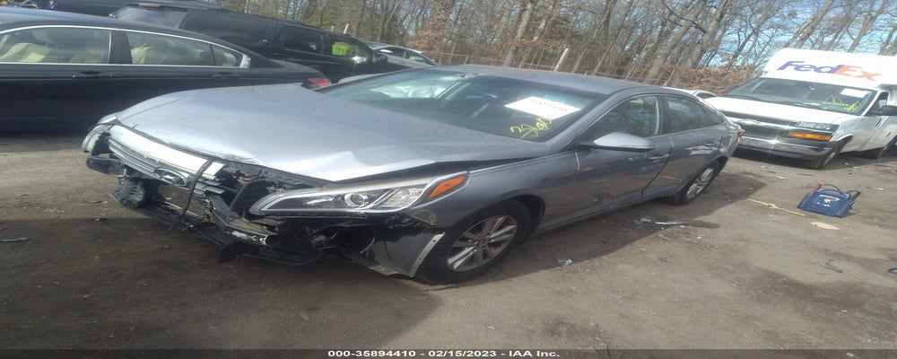 5NPE24AA8FH148374 2015 HYUNDAI SONATA photo no. 2