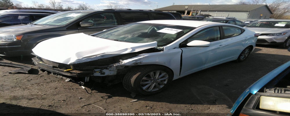 5NPDH4AE2FH583601 2015 HYUNDAI ELANTRA photo no. 2