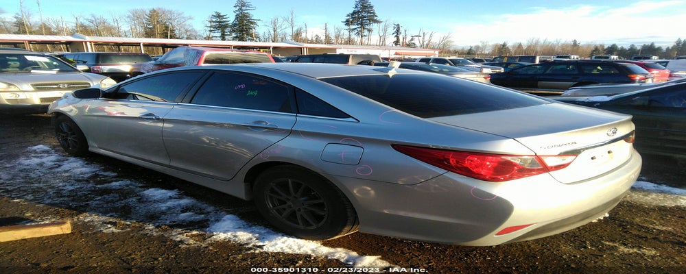 5NPEB4AC4EH820253 2014 HYUNDAI SONATA photo no. 3