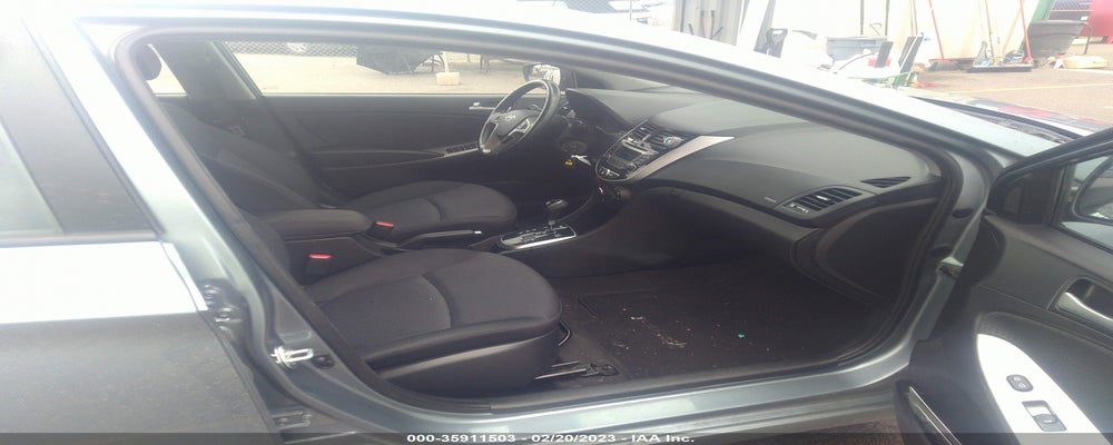 KMHCU5AE8HU355037 2017 HYUNDAI ACCENT photo no. 5