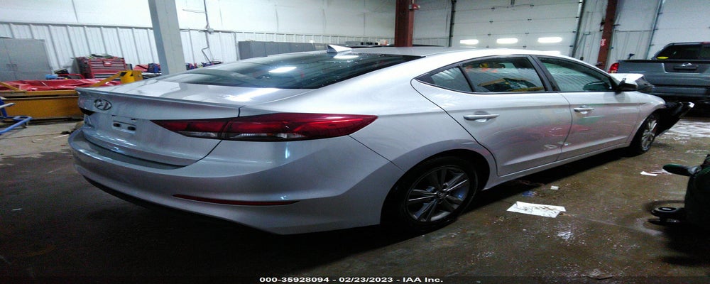 5NPD84LF3JH253464 2018 HYUNDAI ELANTRA photo no. 4