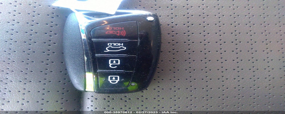 5XYZW4LA8GG312945 2016 HYUNDAI SANTA FE SPORT photo no. 11