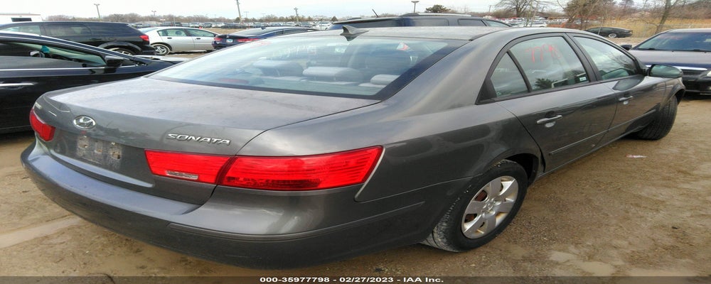 5NPET4AC2AH581647 2010 HYUNDAI SONATA photo no. 4