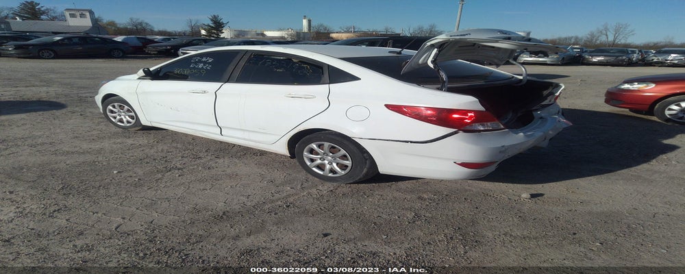 KMHCT4AE3EU642715 2014 HYUNDAI ACCENT photo no. 3