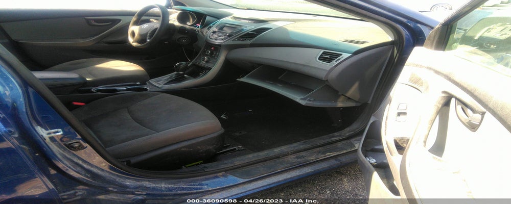 5NPDH4AE9FH576807 2015 HYUNDAI ELANTRA photo no. 5
