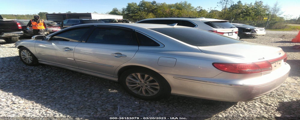KMHFC4DF6BA547290 2011 HYUNDAI AZERA photo no. 3