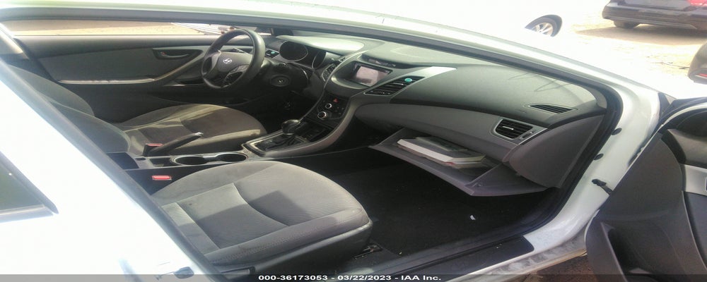 5NPDH4AEXFH566626 2015 HYUNDAI ELANTRA photo no. 5
