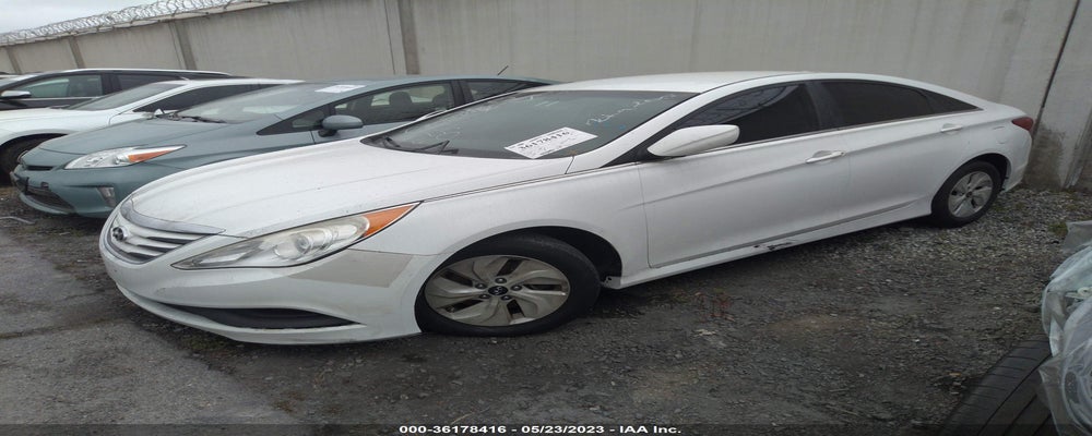 5NPEB4AC1EH812806 2014 HYUNDAI SONATA photo no. 2
