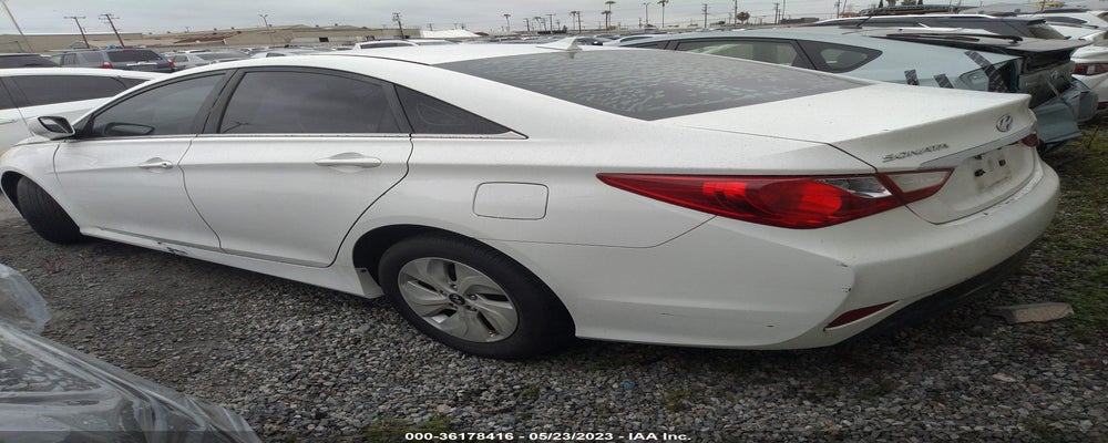 5NPEB4AC1EH812806 2014 HYUNDAI SONATA photo no. 3