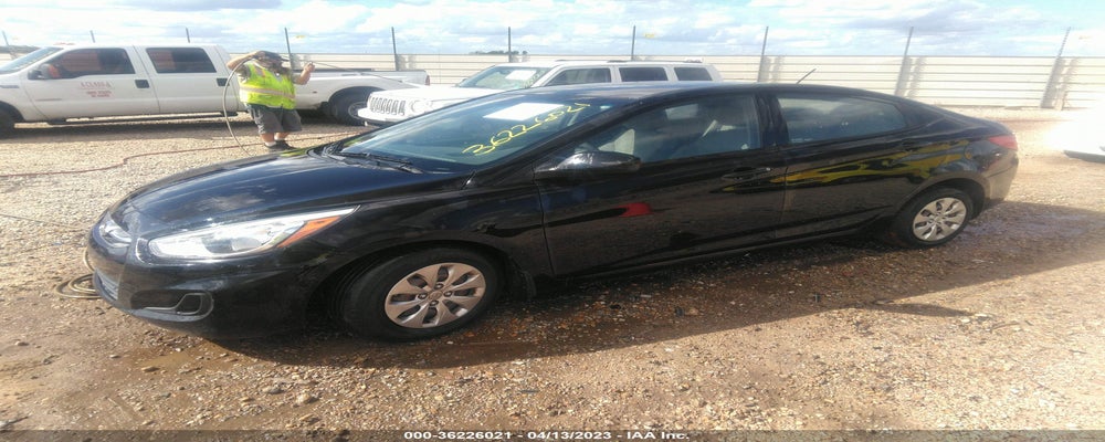 KMHCT4AE0GU017496 2016 HYUNDAI ACCENT photo no. 2