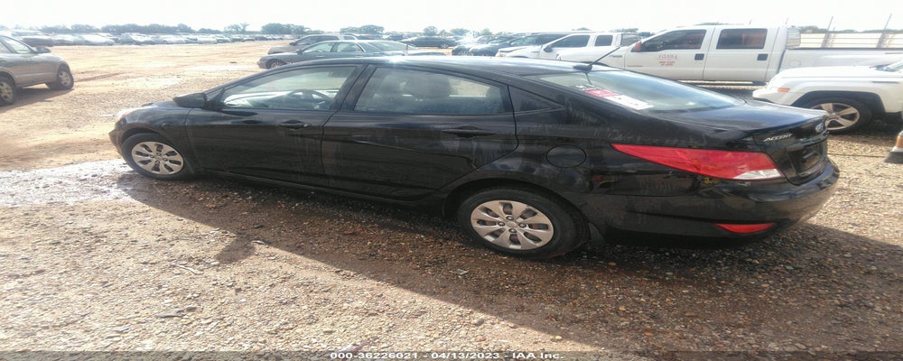 KMHCT4AE0GU017496 2016 HYUNDAI ACCENT photo no. 3