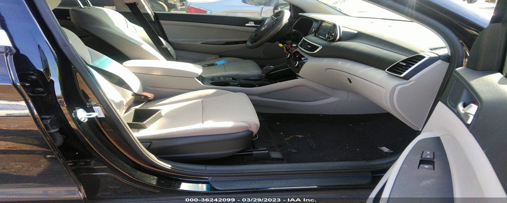 KM8J23A44KU916821 2019 HYUNDAI TUCSON photo no. 5