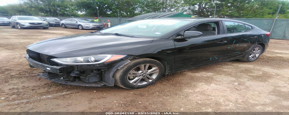 KMHD84LF7HU203663 2017 HYUNDAI ELANTRA photo no. 2