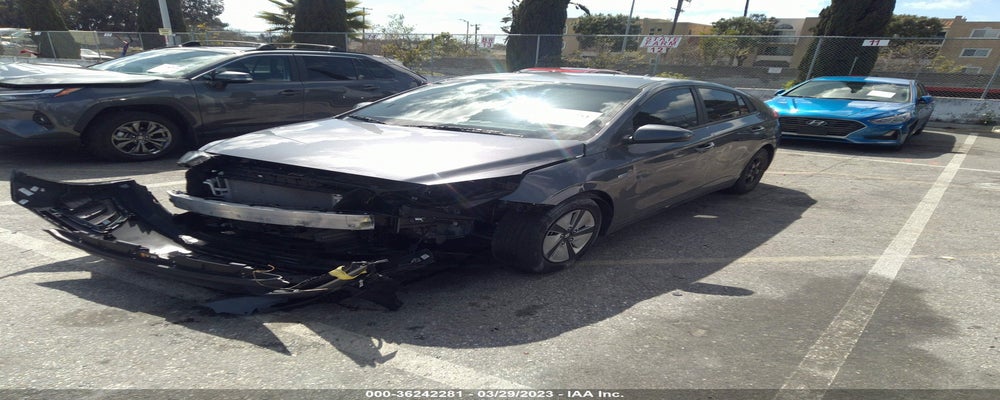 KMHC65LC4LU208874 2020 HYUNDAI IONIQ HYBRID photo no. 2