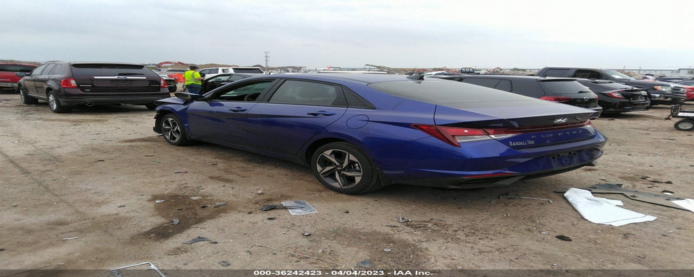 KMHLS4AG1PU445100 2023 HYUNDAI ELANTRA photo no. 3