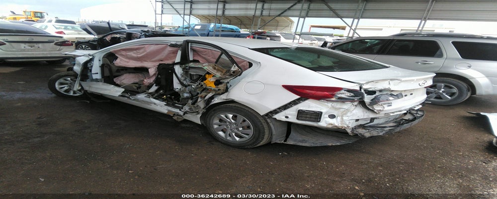 5NPD74LFXHH189646 2017 HYUNDAI ELANTRA photo no. 3