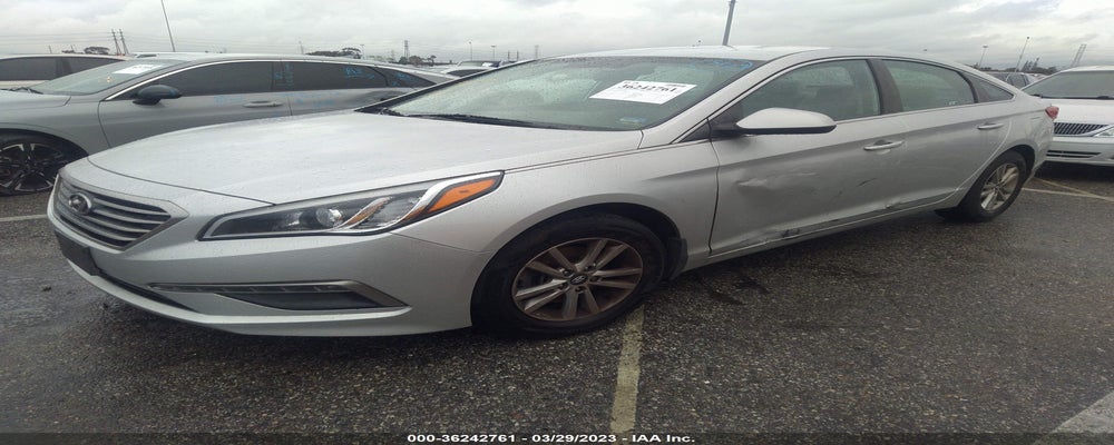 5NPE24AF0FH065064 2015 HYUNDAI SONATA photo no. 2