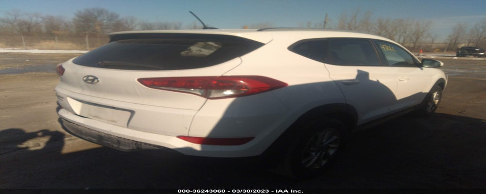 KM8J33A41GU125554 2016 HYUNDAI TUCSON photo no. 4