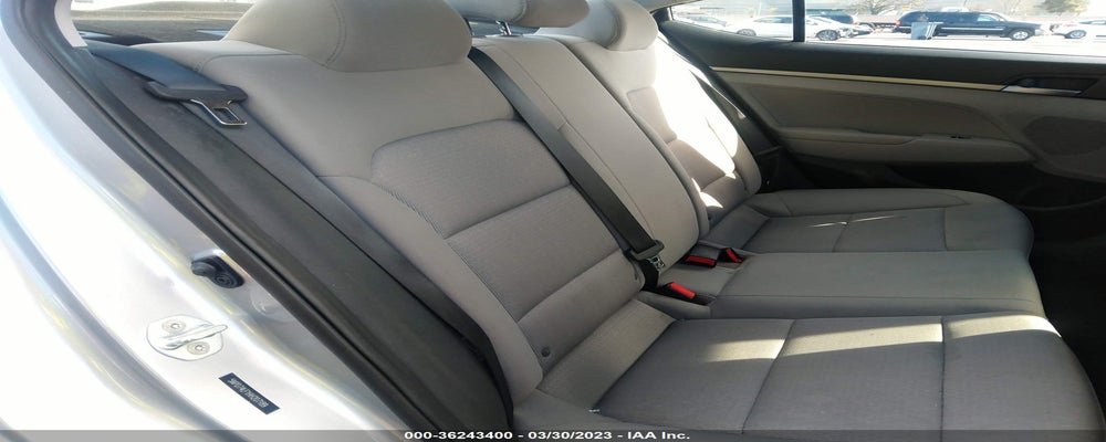 5NPD74LF1HH207189 2017 HYUNDAI ELANTRA photo no. 8