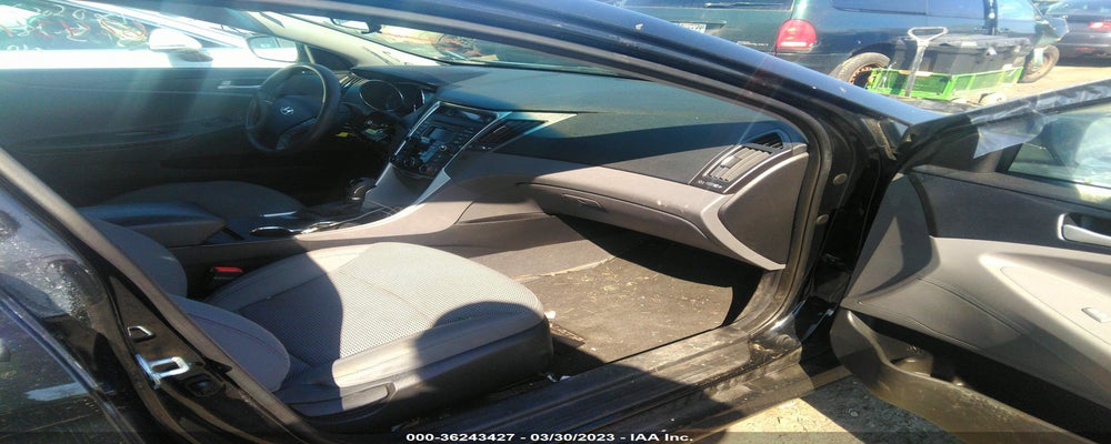 5NPEB4AC3EH897163 2014 HYUNDAI SONATA photo no. 5