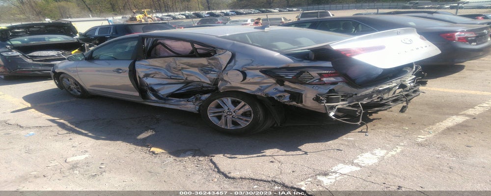 5NPD84LF3LH605218 2020 HYUNDAI ELANTRA photo no. 3