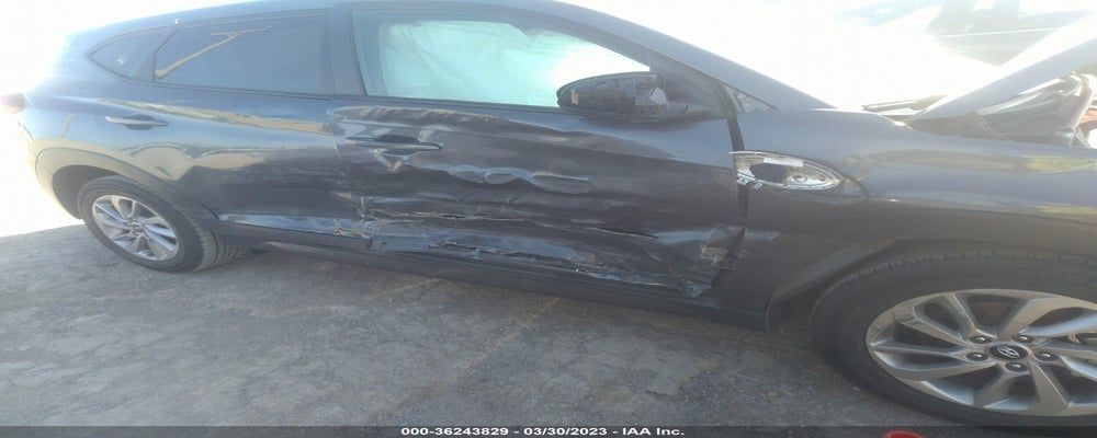 KM8J33A4XGU107280 2016 HYUNDAI TUCSON photo no. 6