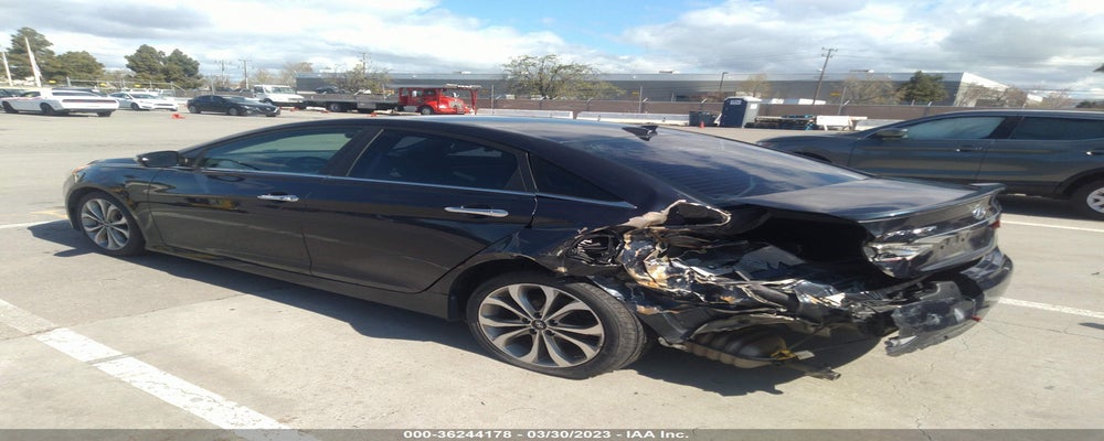 5NPEC4AC3EH875046 2014 HYUNDAI SONATA photo no. 3