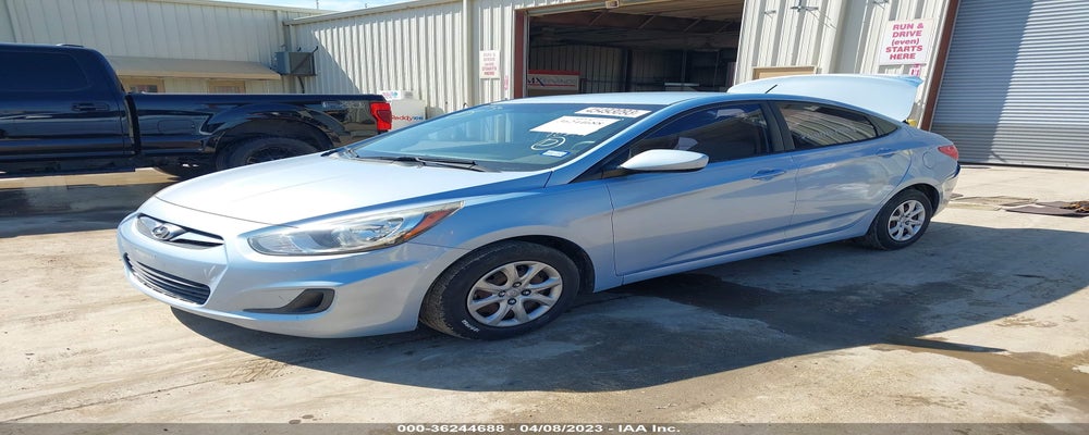 KMHCT4AEXDU526264 2013 HYUNDAI ACCENT photo no. 2