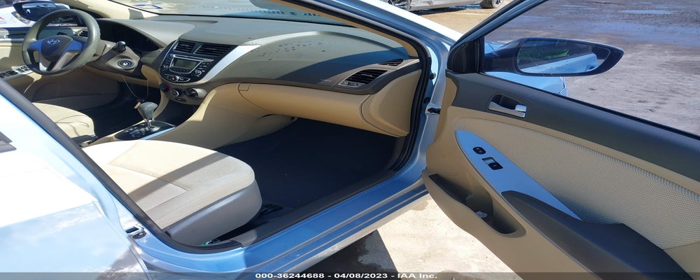 KMHCT4AEXDU526264 2013 HYUNDAI ACCENT photo no. 5