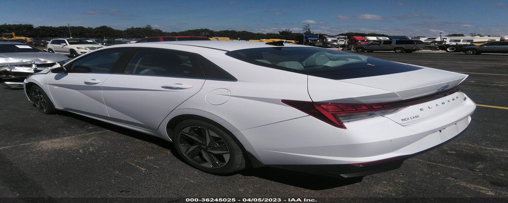 KMHLN4AJ7PU036070 2023 HYUNDAI ELANTRA HYBRID photo no. 3