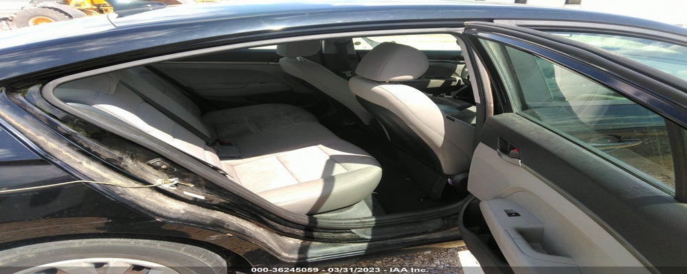 KMHD74LF3HU180188 2017 HYUNDAI ELANTRA photo no. 8