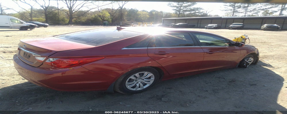 5NPEB4AC1BH277214 2011 HYUNDAI SONATA photo no. 4